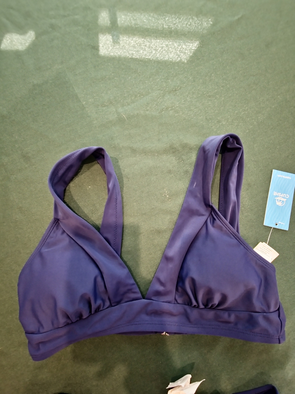 CUPSHE Deep Purple V-Neck Supportive Bikini Set Bottom Size Small Top Size Mediu - Picture 4 of 7